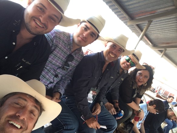 2B6371D1-F2D0-44FD-BDAE-E1716F957DC3